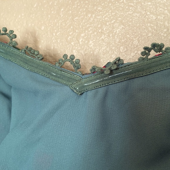 Selfie Leslie Off-Shoulder Dress - Picture 4 of 6